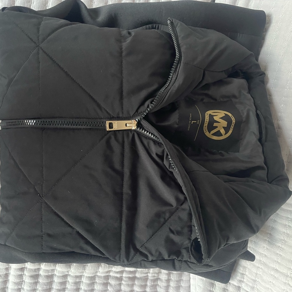 Jacket - Picture 2 of 3